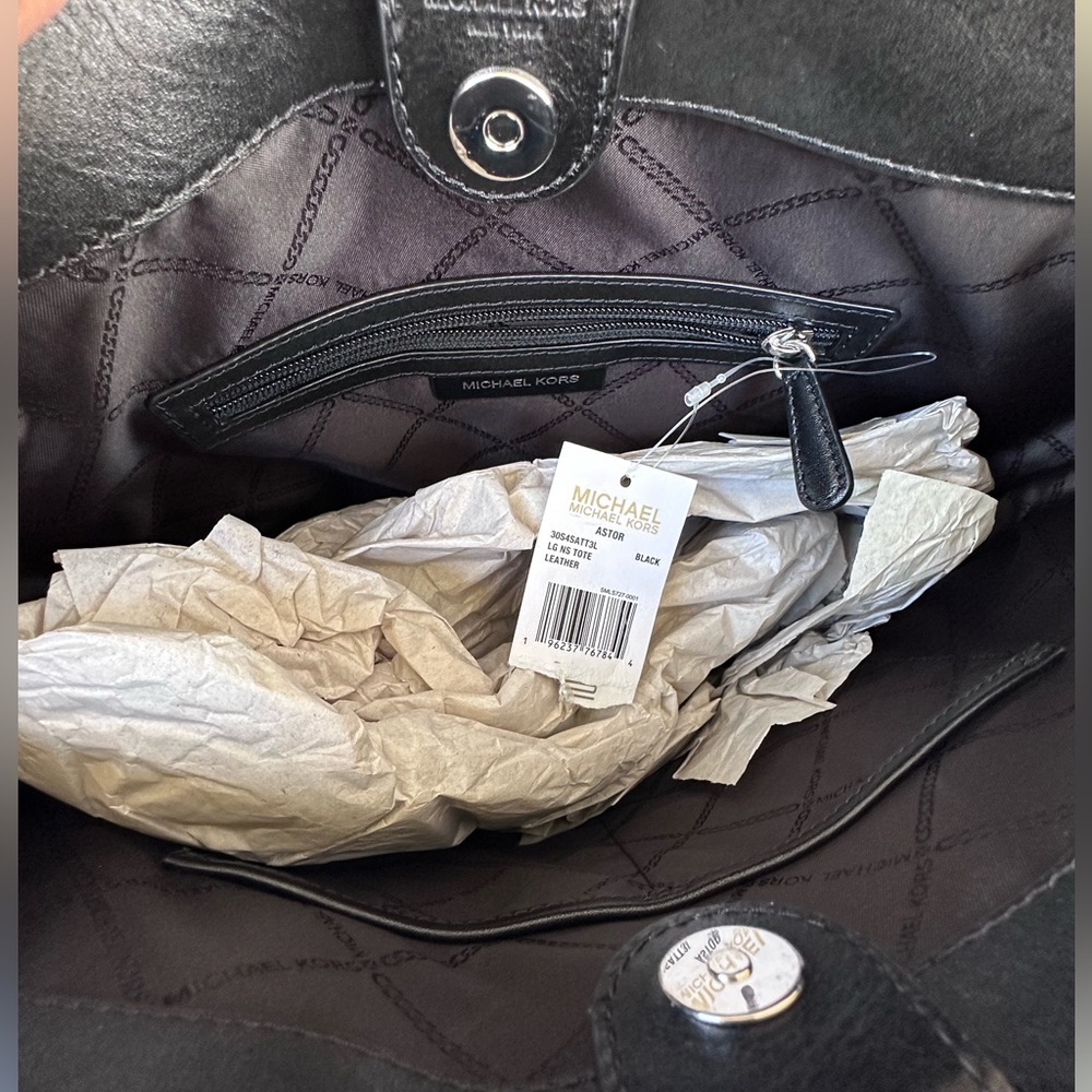 Michael Kors Astor Large Studded Leather Tote Bag Color Black ✨New With Tags - Picture 5 of 13